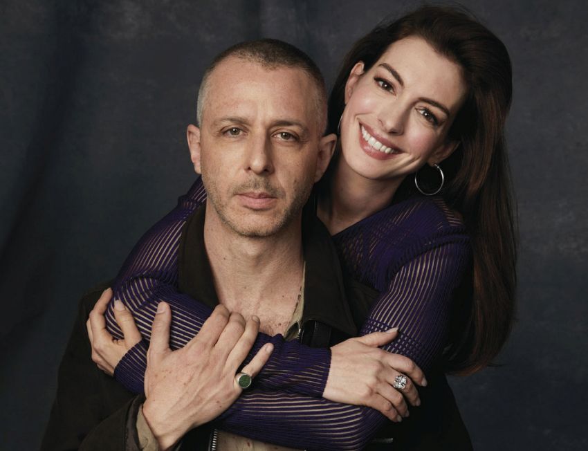 Actors on Actors: Jeremy Strong & Anne Hathaway