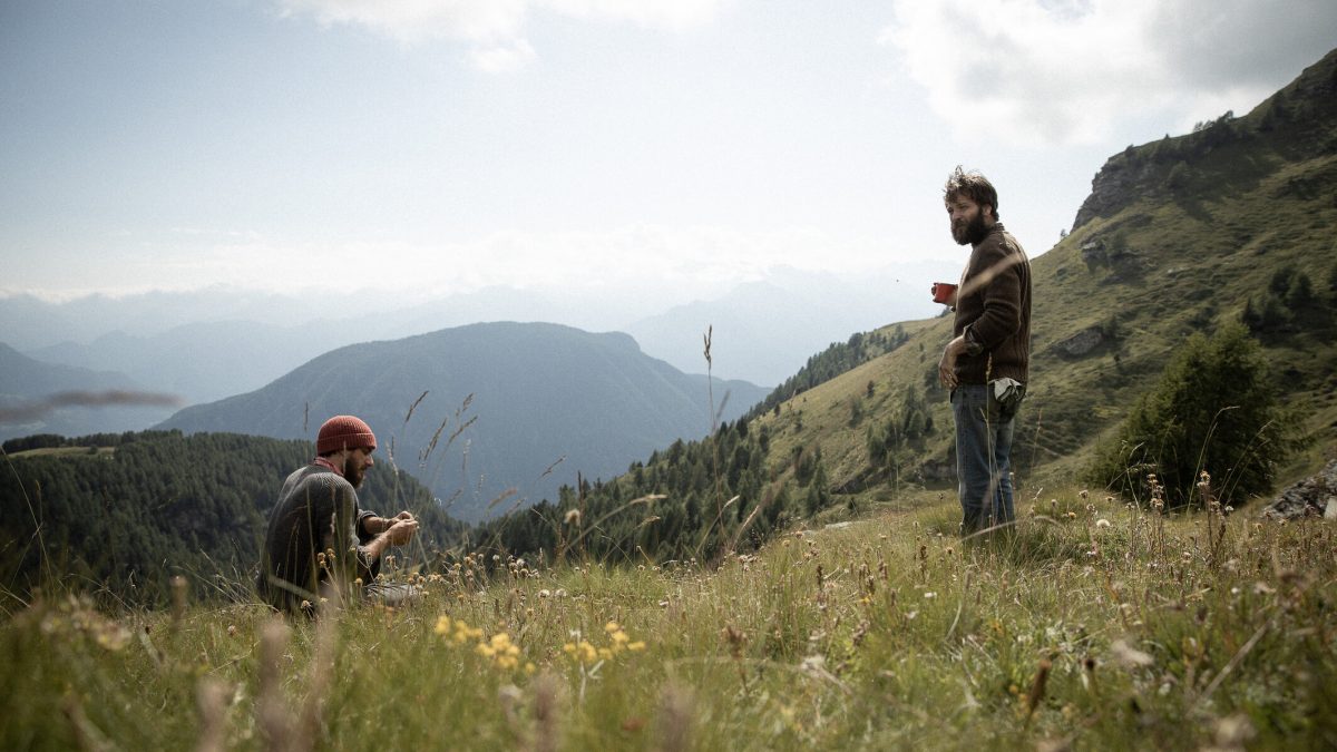 Cei opt munti, o poveste emotionanta si intima despre prietenie si munte, din 24 martie 2023 la cinema