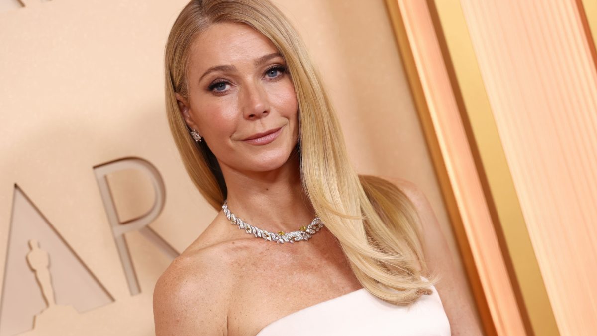 Gwyneth Paltrow in Strangers