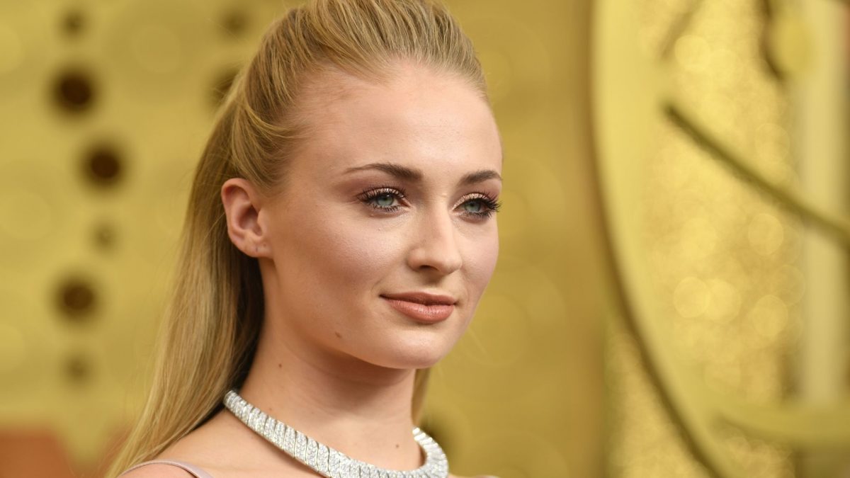 Sophie Turner in Survive